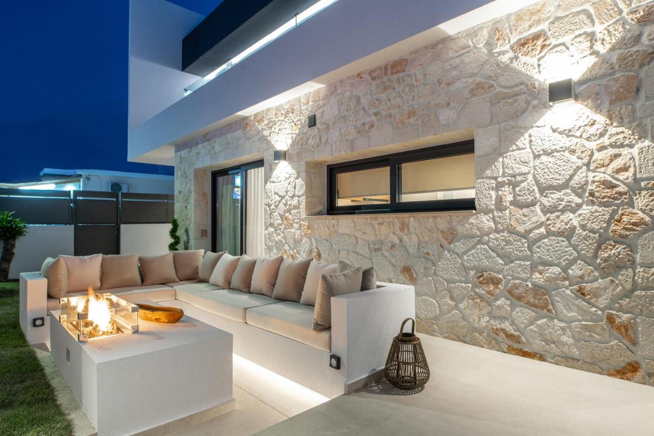 Savvas & Maria Palace Villa Laganas